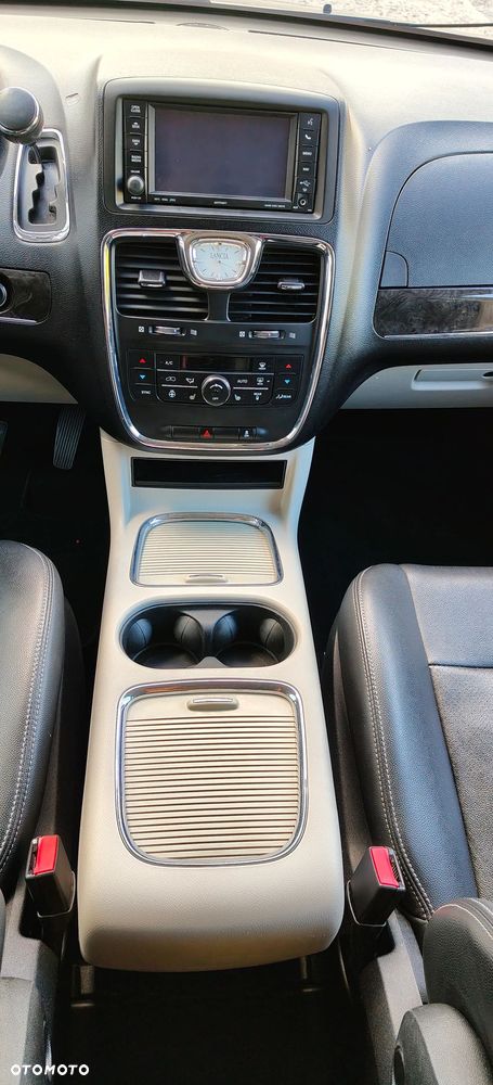 Lancia Voyager 2.8 CRD16v Platinum - 16