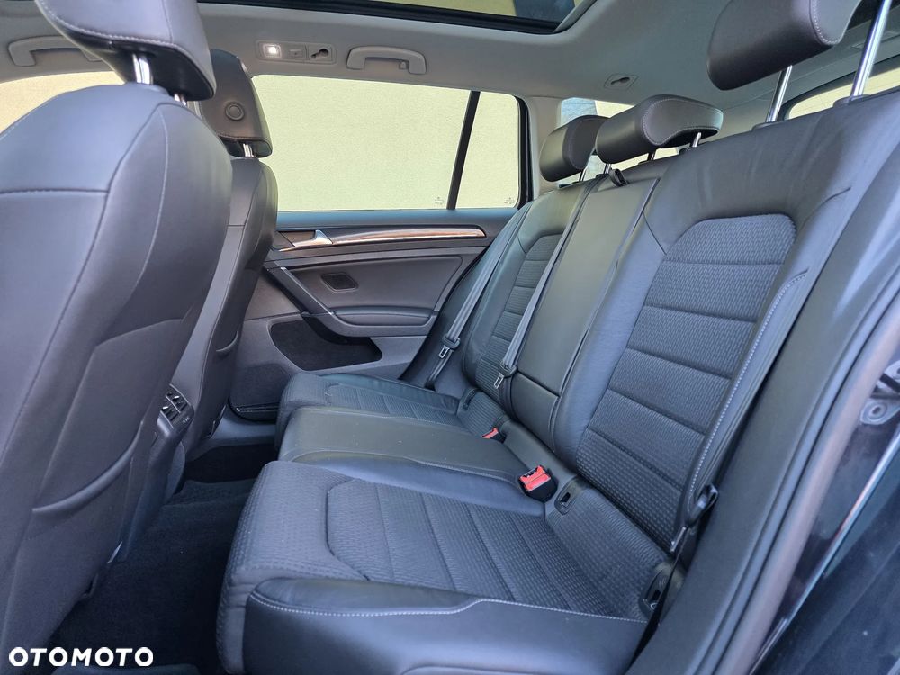 Volkswagen Golf Variant 2.0 TDI (BlueMotion Technology) DSG Highline - 23