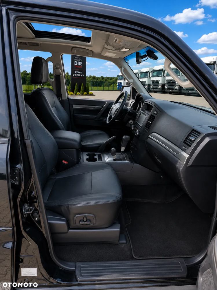 Mitsubishi Pajero 3.2 DID Instyle - 13