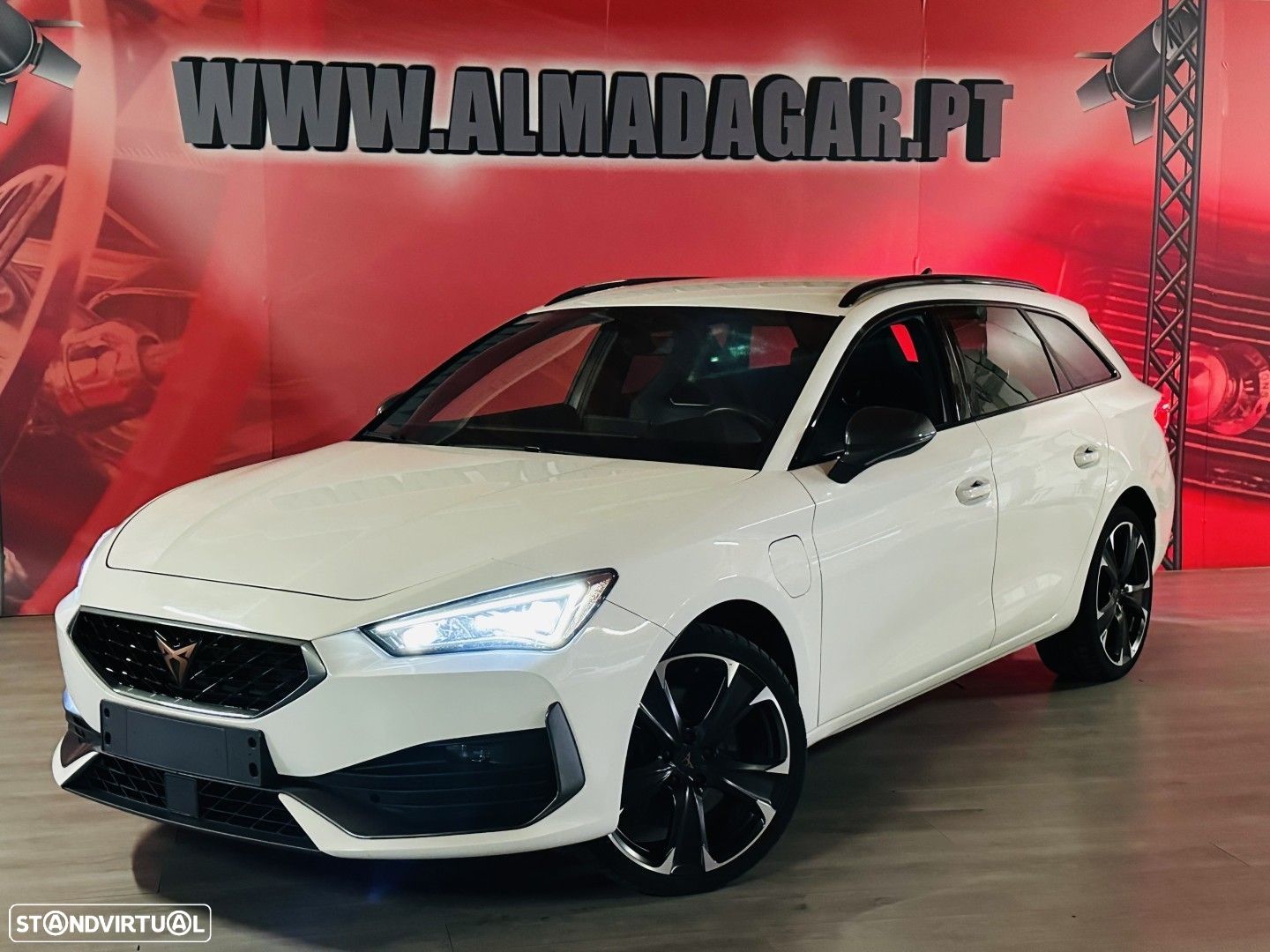 Cupra Leon ST 1.4 e-Hybrid MID DSG - 1