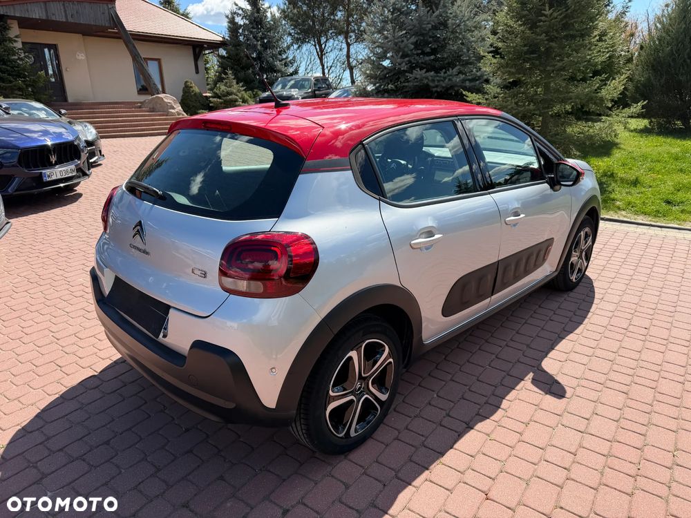 Citroën C3 1.2 PureTech Shine - 24