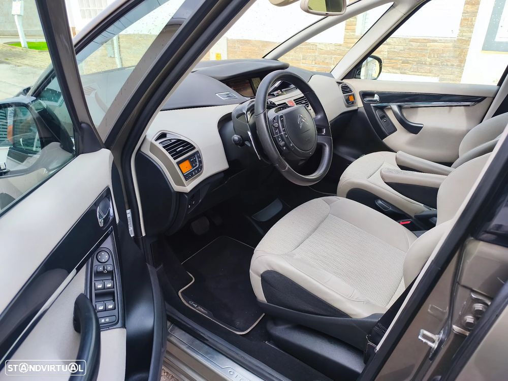 Citroën C4 Picasso 1.6 e-HDi FAP EGS6 Exclusive - 9