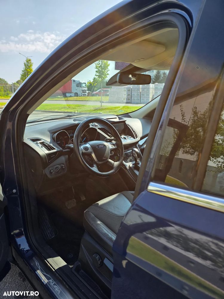 Ford Kuga 2.0 TDCi 4WD Powershift Titanium - 6