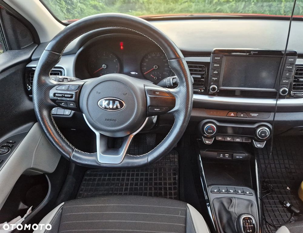 Kia Stonic 1.0 T-GDI L - 5