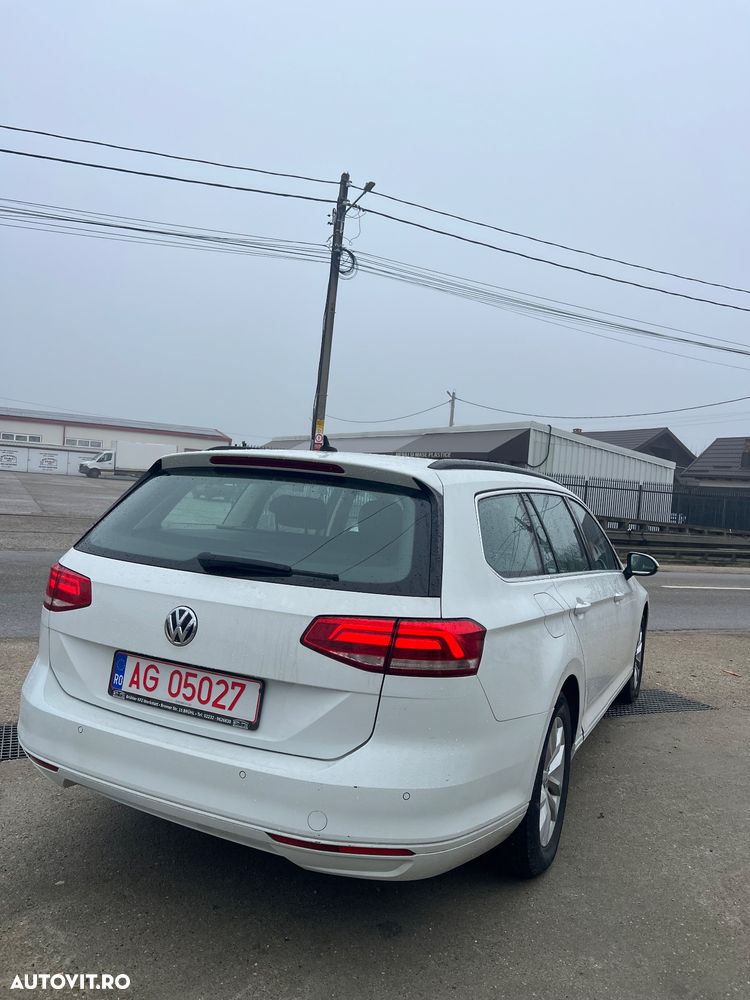 Volkswagen Passat Variant 2.0 TDI DSG (BlueMotion Technology) Comfortline - 19