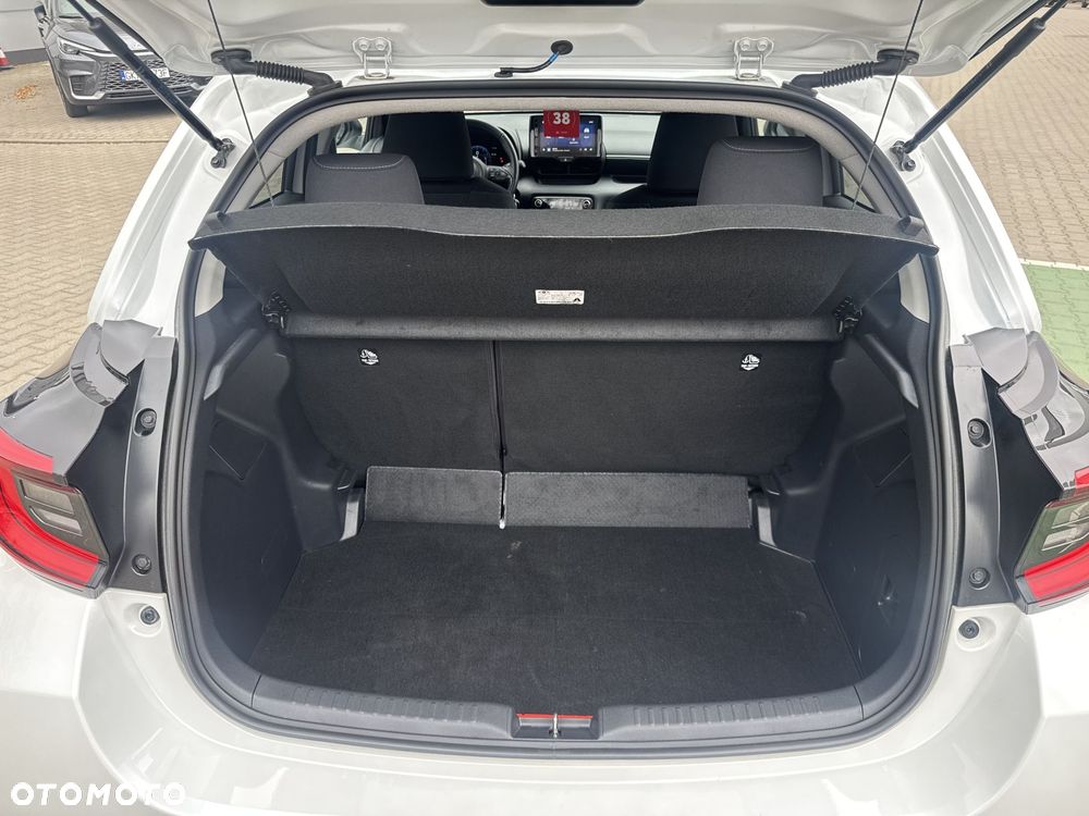 Toyota Yaris Hybrid 1.5 Style - 15