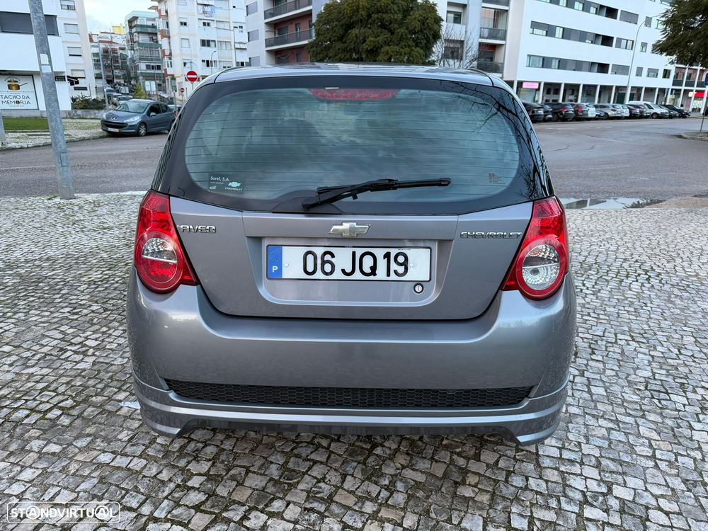 Chevrolet Aveo 1.2 LS - 13