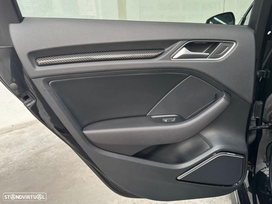 Audi S3 Sportback 2.0 TFSi quattro S tronic - 47