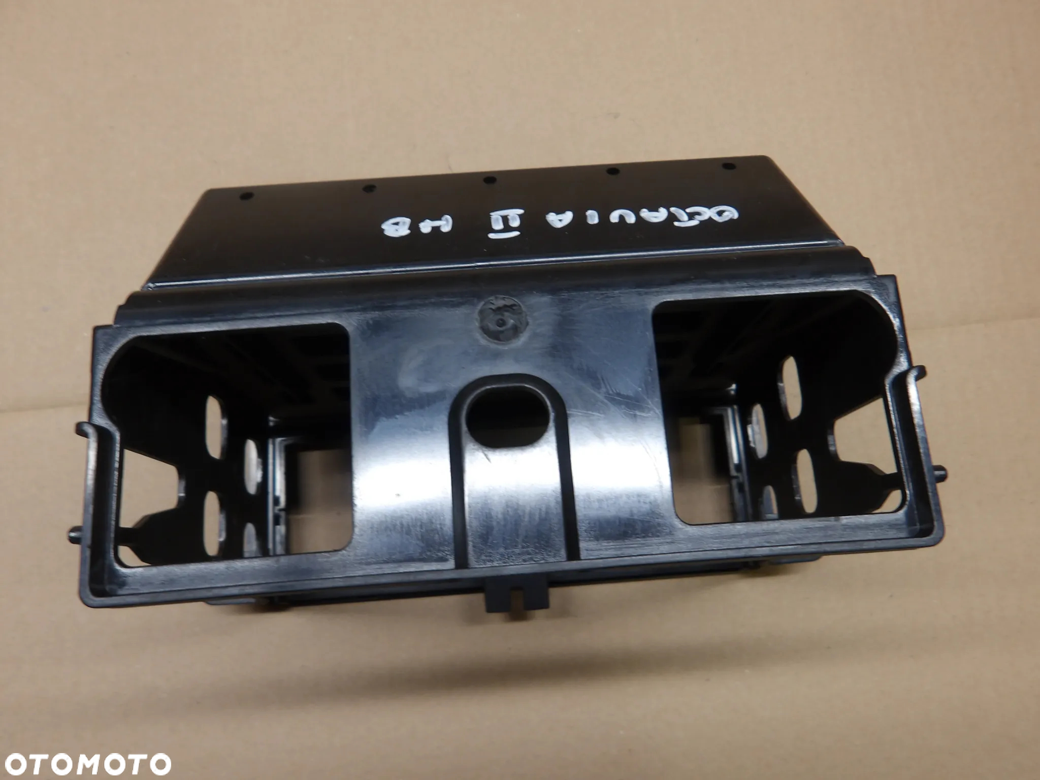 SKODA OCTAVIA II HB 04-08 1.9 TDI RAMKA RADIA SCHOWEK 1T0857058 - 3