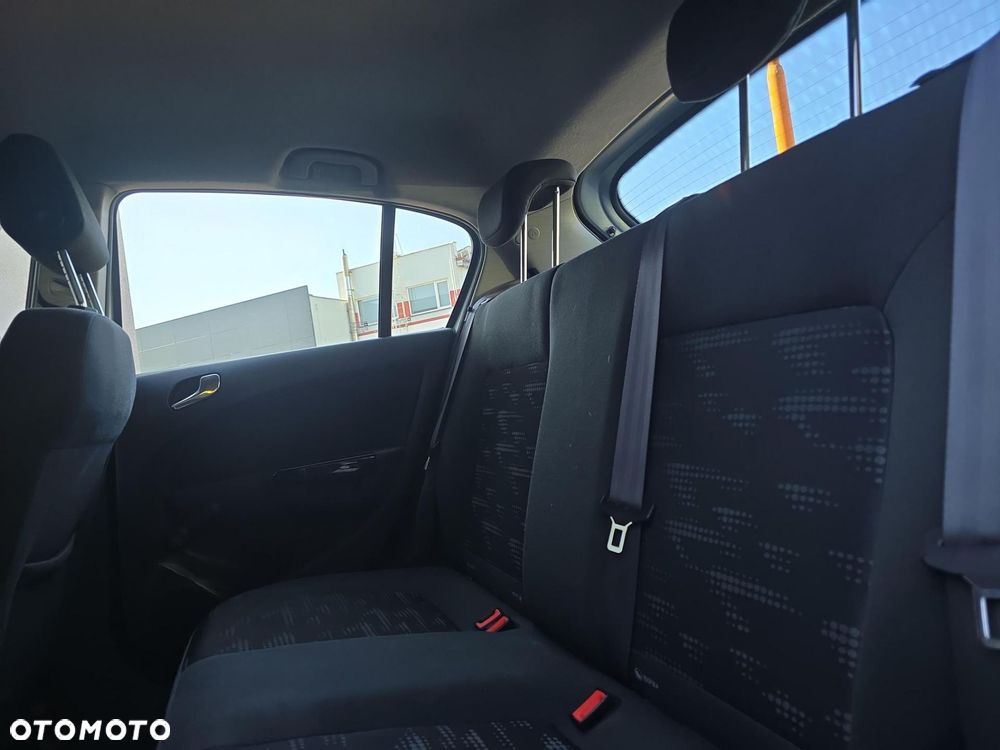 Opel Corsa 1.4 16V Enjoy - 20