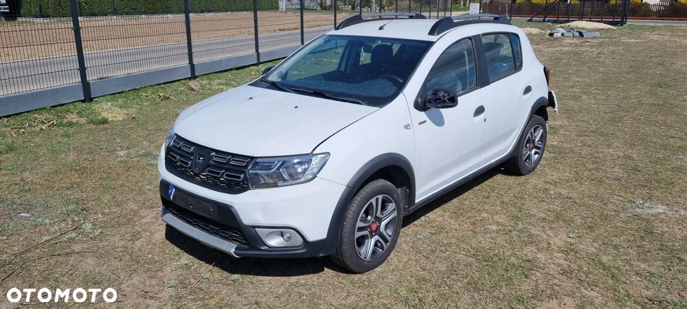 Dacia Sandero Stepway 0.9 TCe Ambiance S&S EU6 - 1