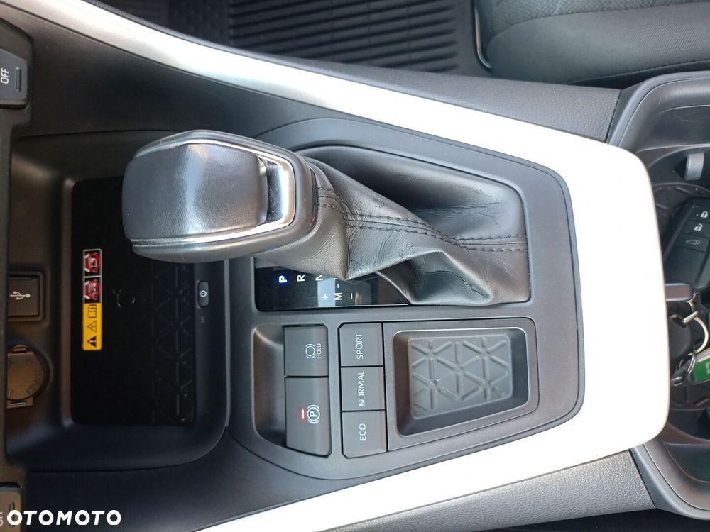 Toyota RAV4 2.0 Comfort 4x2 MS - 16