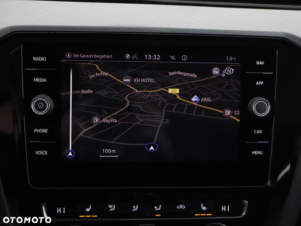 Volkswagen Passat Variant - 14