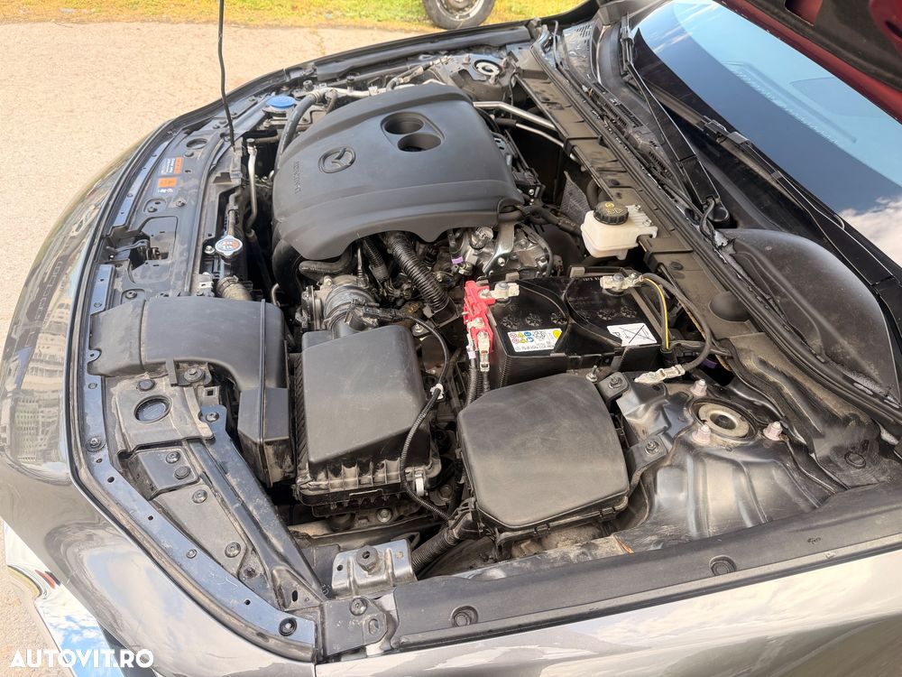Mazda 3 e-Skyactiv G150 AT MHEV Exclusive-Line - 21