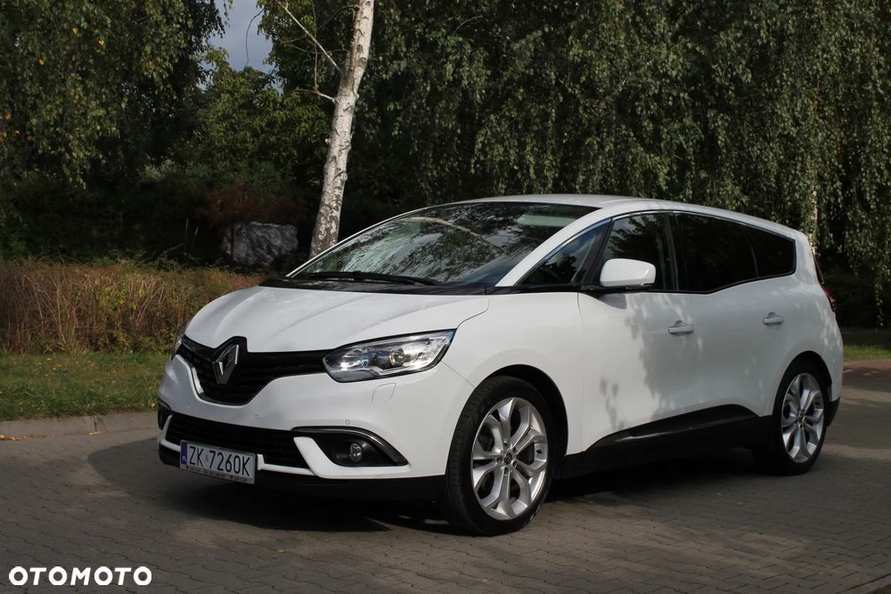 Renault Scenic - 1