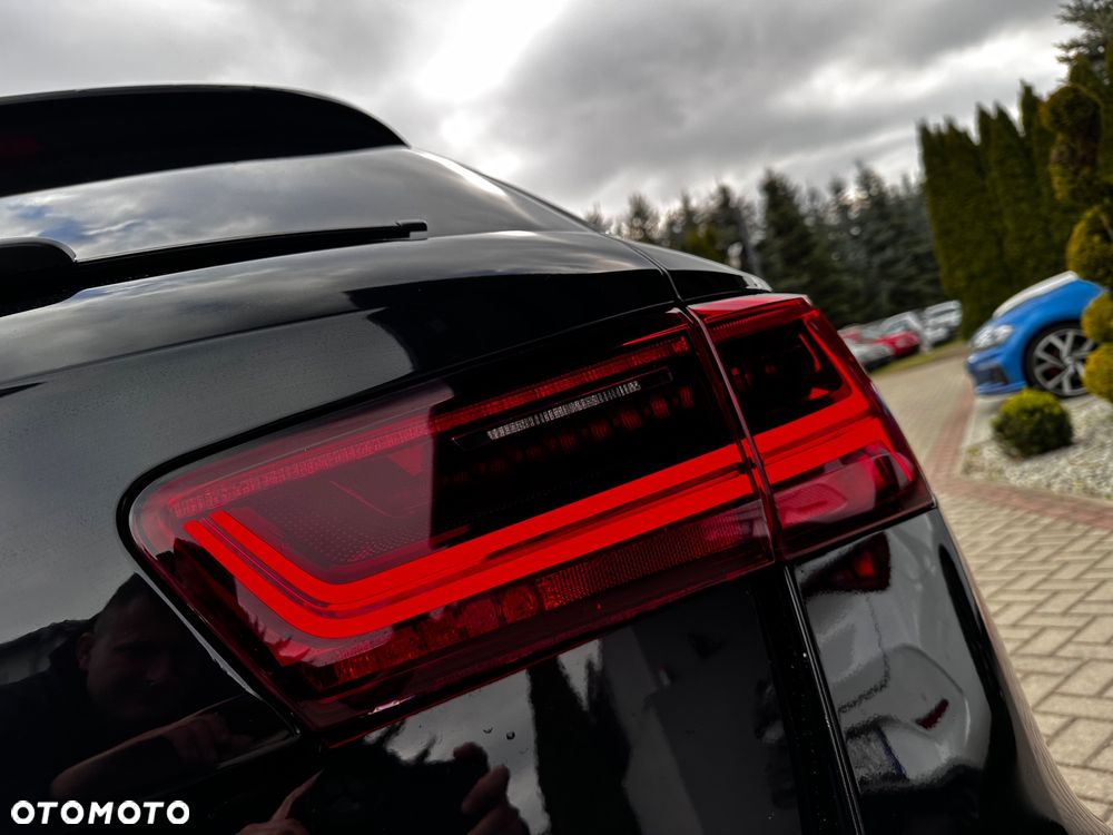 Audi A6 Avant 2.0 TDI Ultra - 31