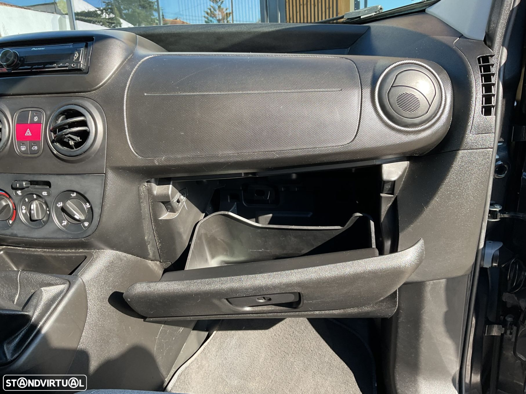 Fiat Fiorino 1.3 M-jet Adventure com 1GD - 36