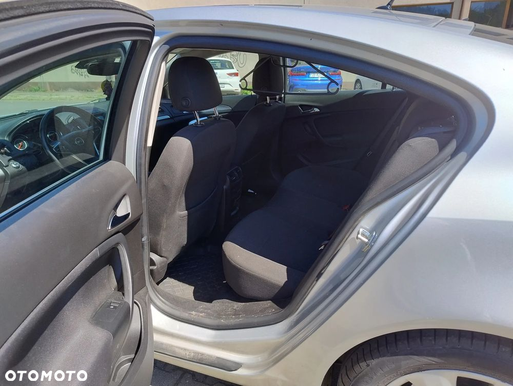 Opel Insignia 1.6 CDTI Cosmo ecoFLEX S&S - 10