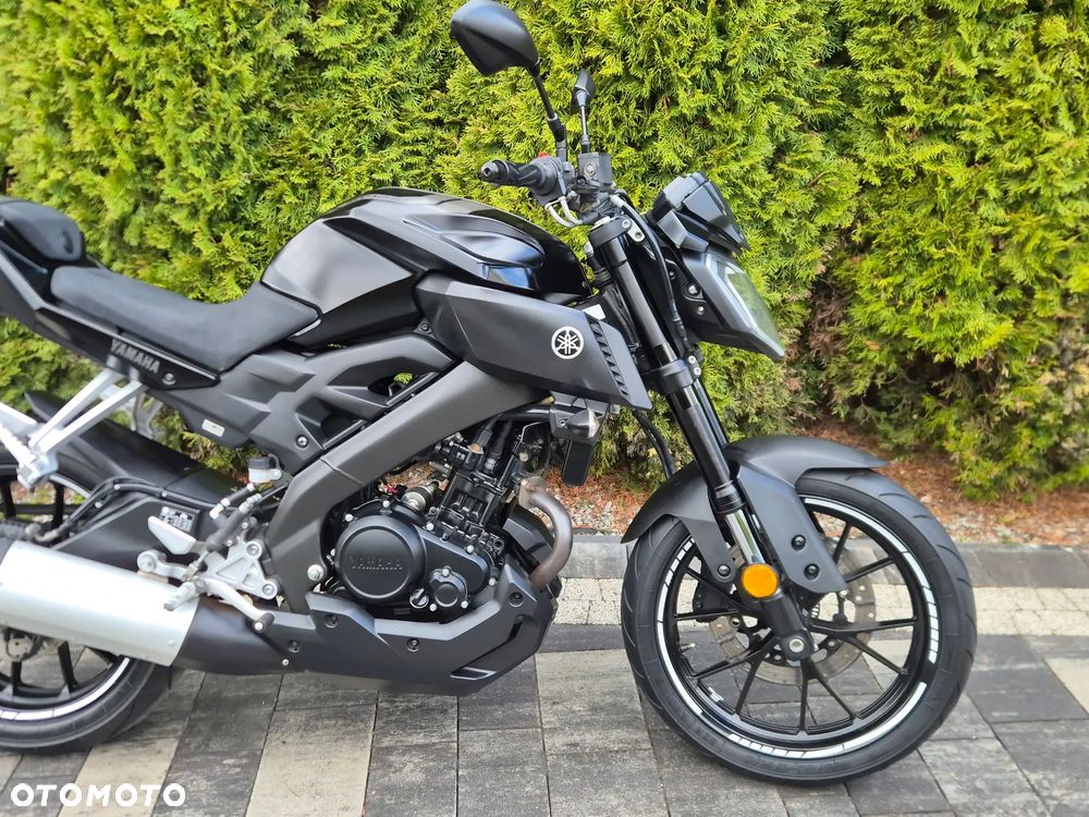 Yamaha MT - 8