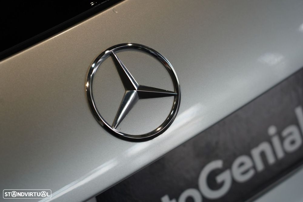 Mercedes-Benz A 180 d AMG Line - 39