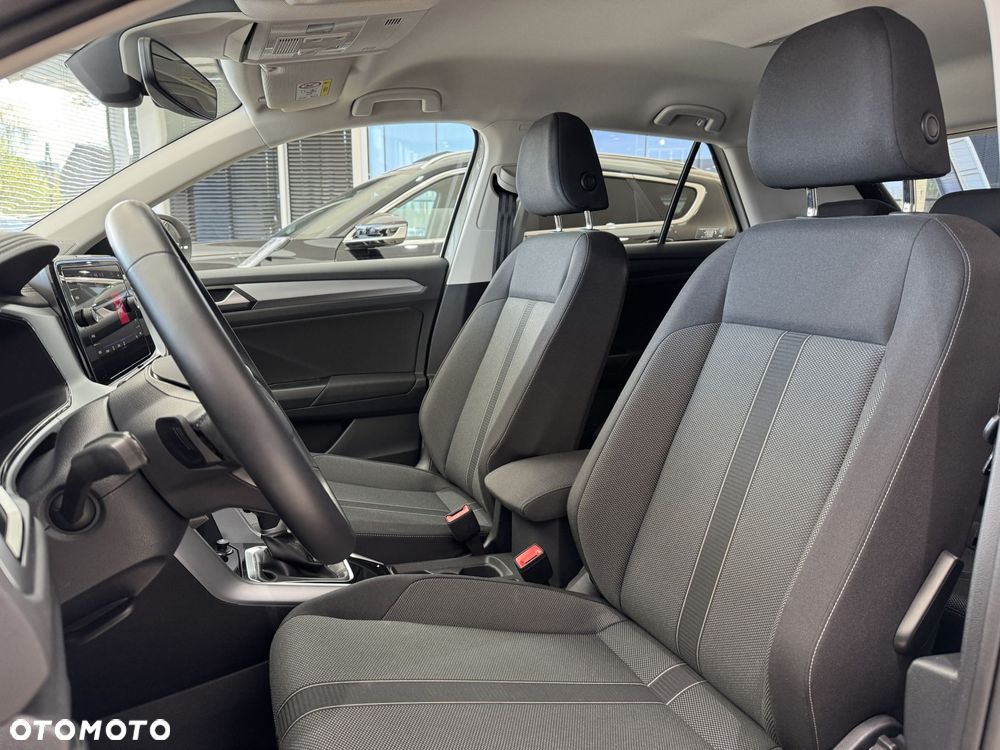 Volkswagen T-Roc - 10