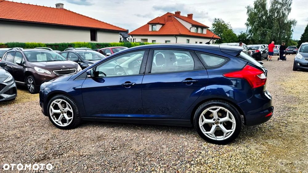 Ford Focus 1.6 Titanium - 22