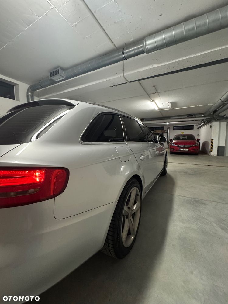 Audi A4 Avant 2.0 TFSI quattro Ambition - 4