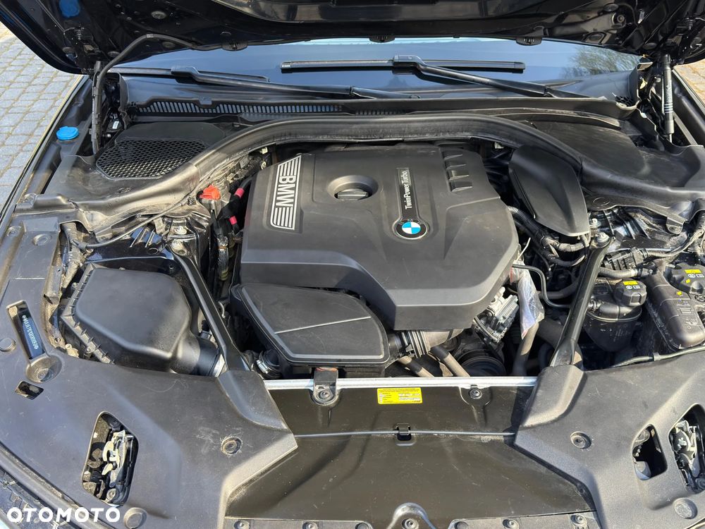 BMW Seria 5 530i M Sport sport - 25
