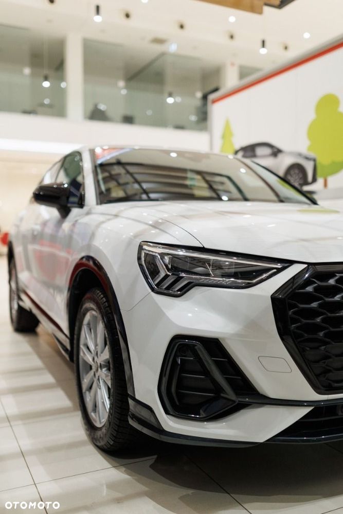 Audi Q3 - 10