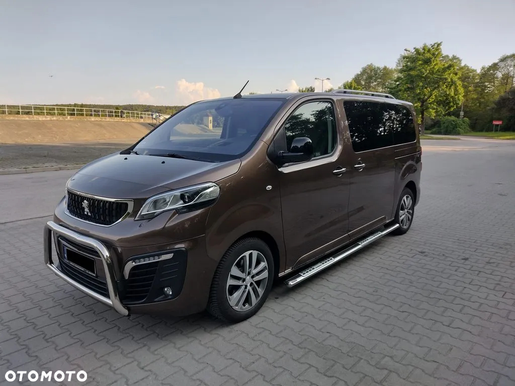 Peugeot Traveller 2.0 BlueHDi Standard Business Vip - 19