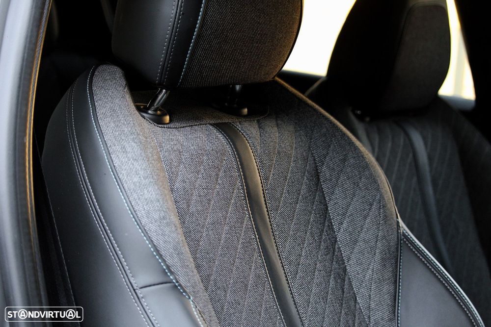 Peugeot 408 1.2 PureTech Allure EAT8 - 20