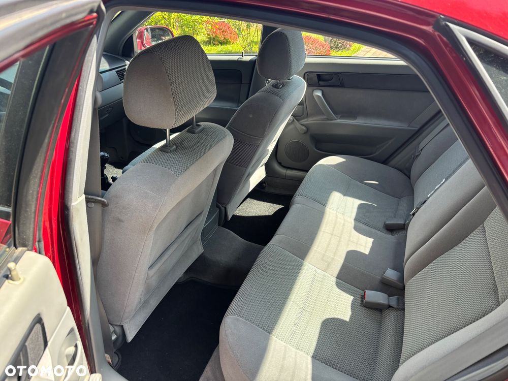 Chevrolet Lacetti - 7
