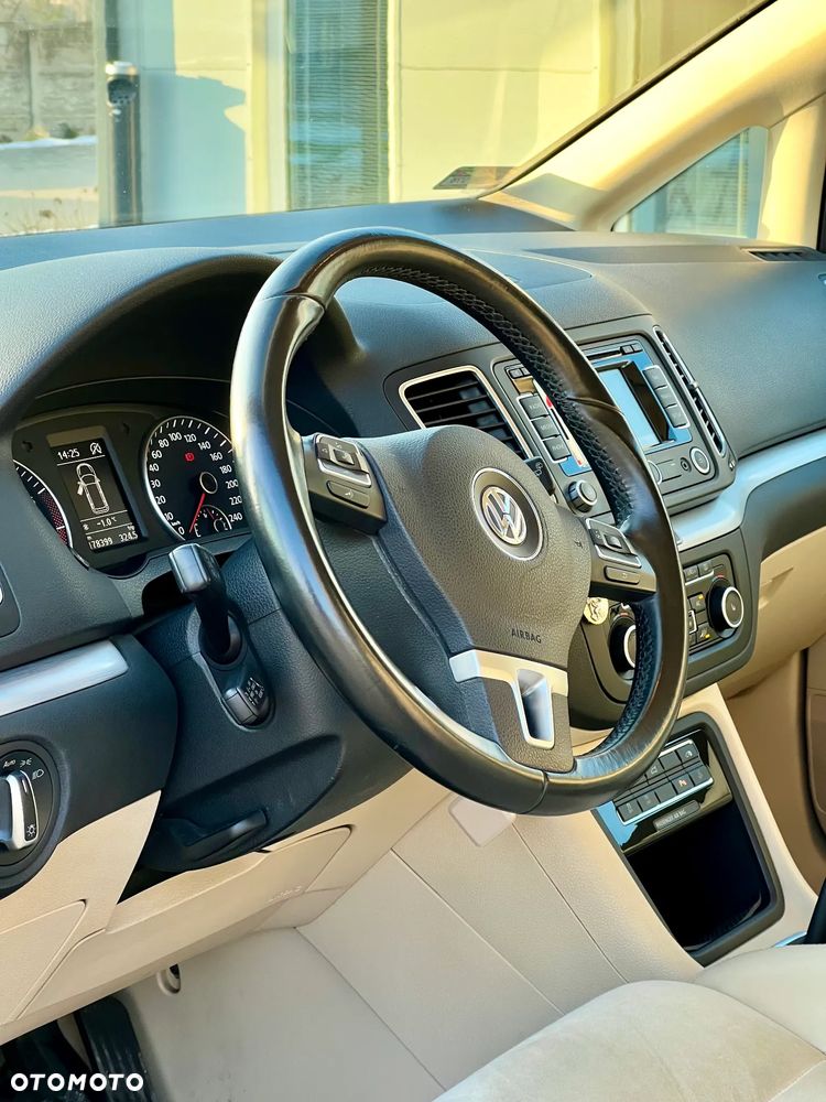 Volkswagen Sharan 1.4 TSI BMT Highline - 18