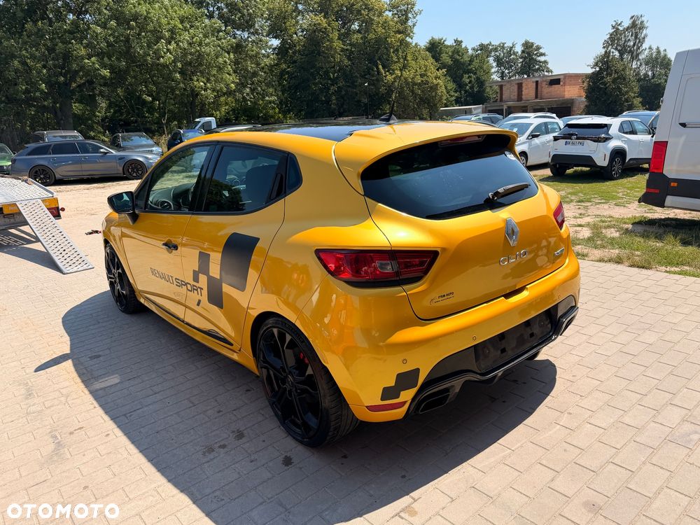 Renault Clio TCe 200 EDC Sport R.S - 16