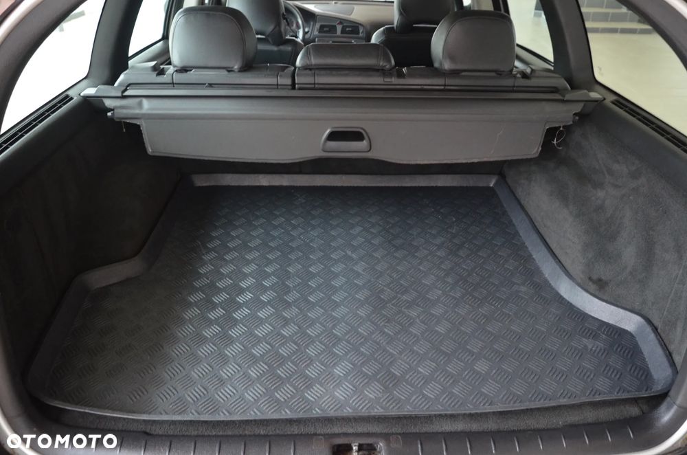 Volvo V70 - 24