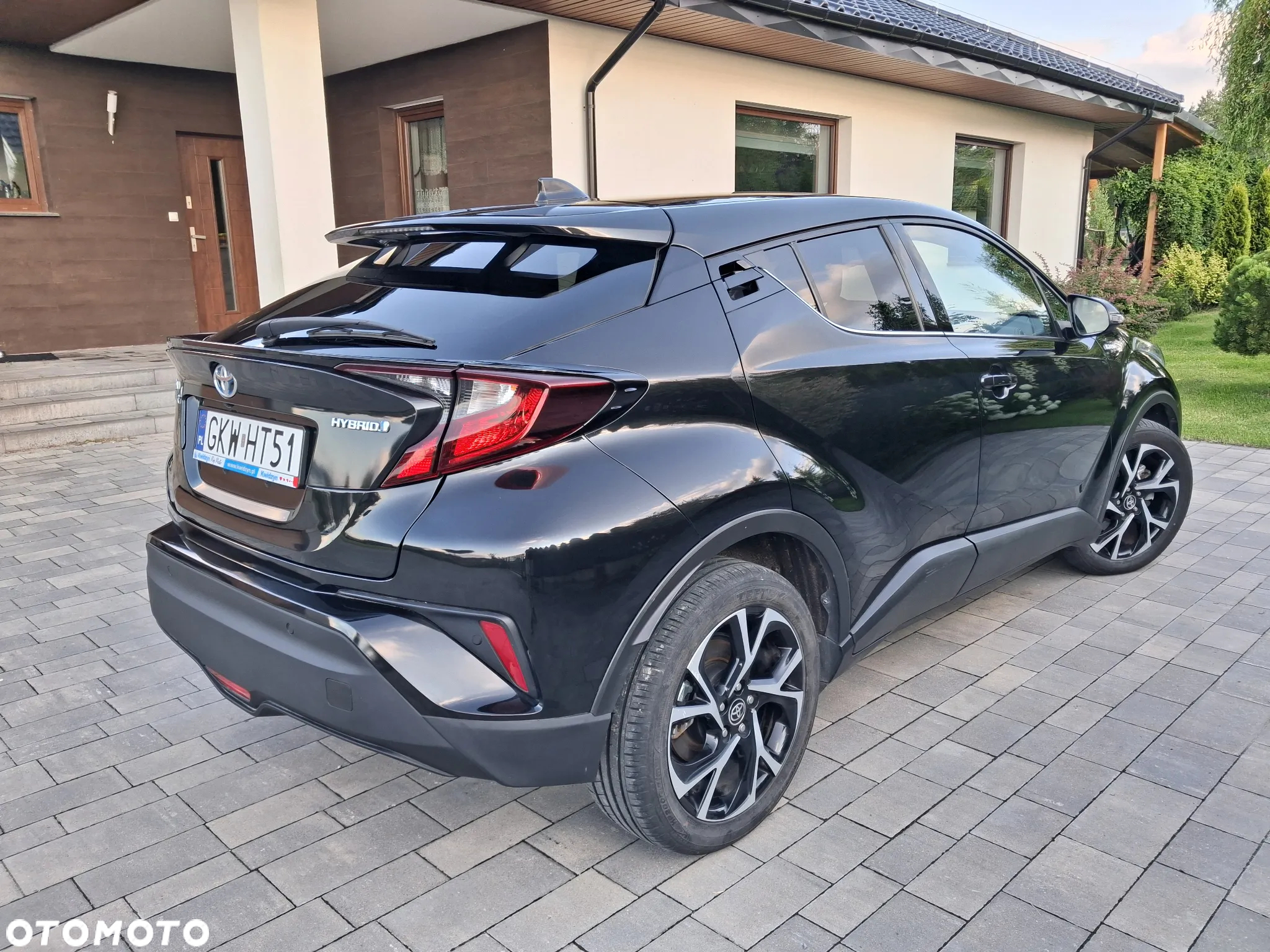 Toyota C-HR - 5