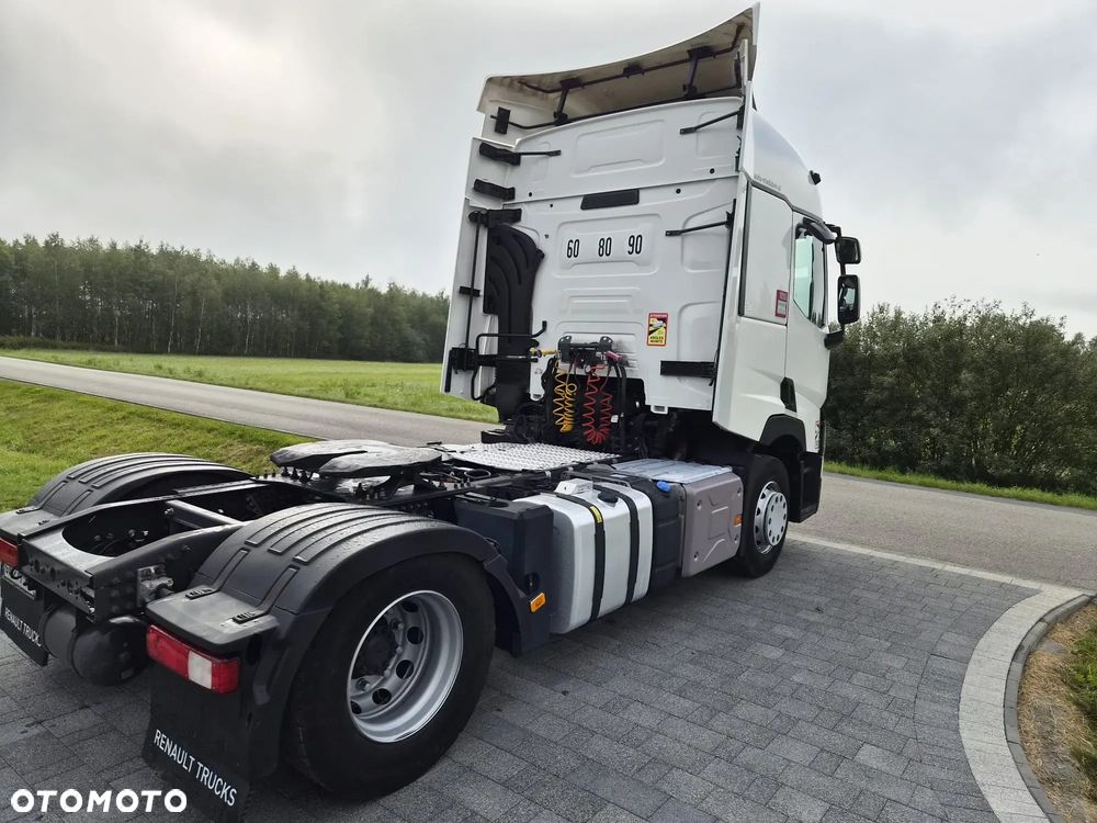 Renault T480 - 4