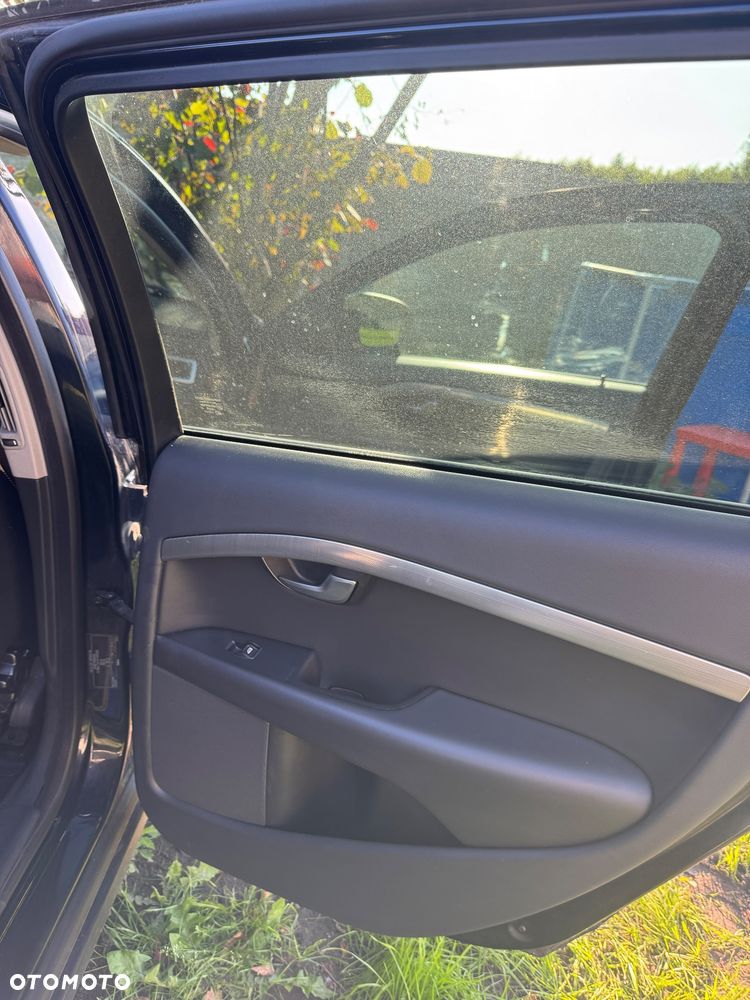 Volvo V70 2.0D Momentum - 22