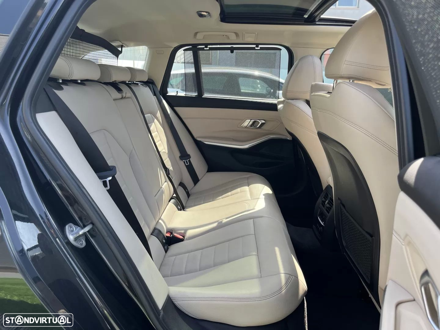 BMW 320 d Touring Line Sport Auto - 39