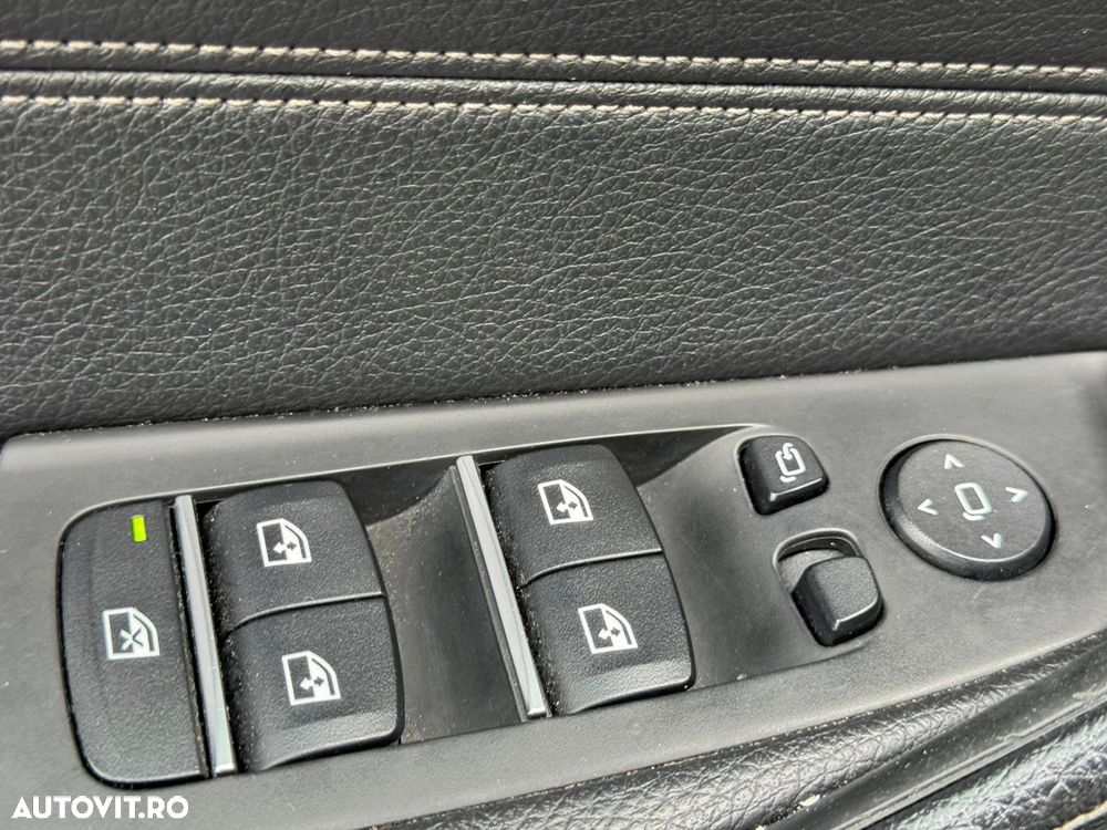 BMW Seria 5 520d AT - 19