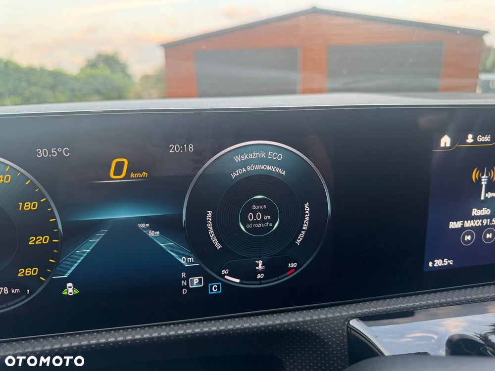 Mercedes-Benz CLA 250 4Matic 7G-DCT AMG Line - 13