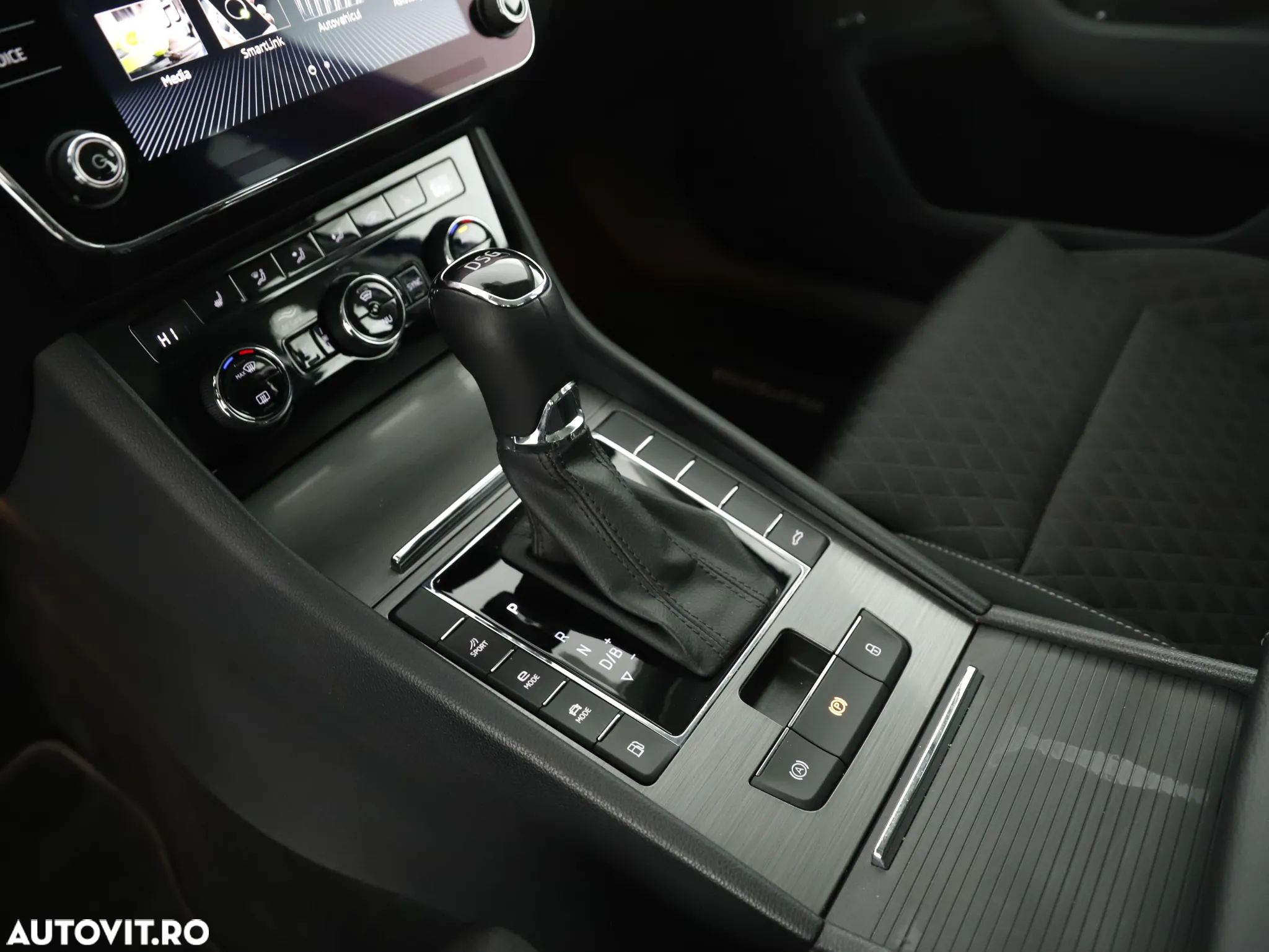 Skoda Superb 1.4 TSI iV DSG Ambition - 26