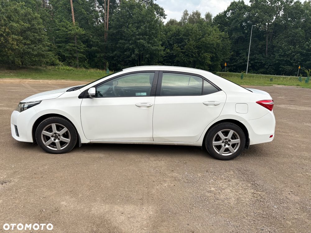Toyota Corolla 1.4 D-4D Premium - 2