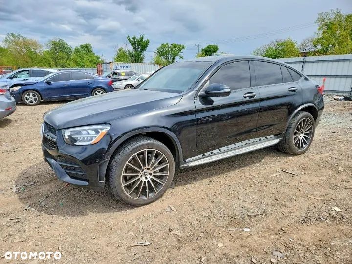 Mercedes-Benz GLC - 1