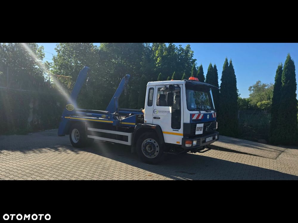 Volvo FL6 - 1