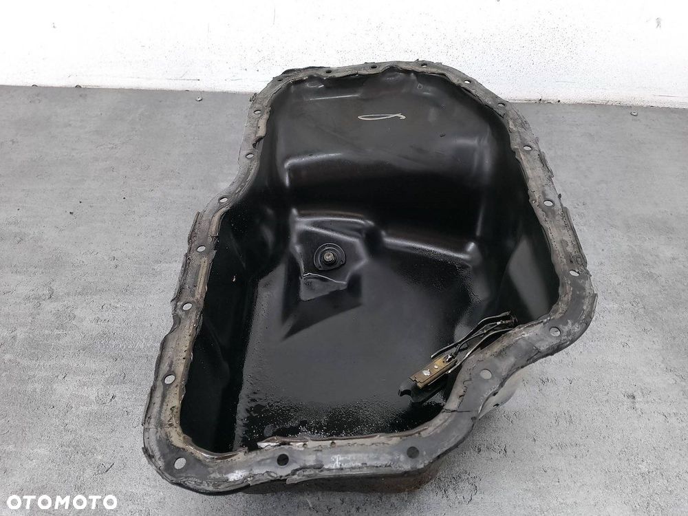 MISKA OLEJOWA TOYOTA AURIS I 2.0 D-4D - 3