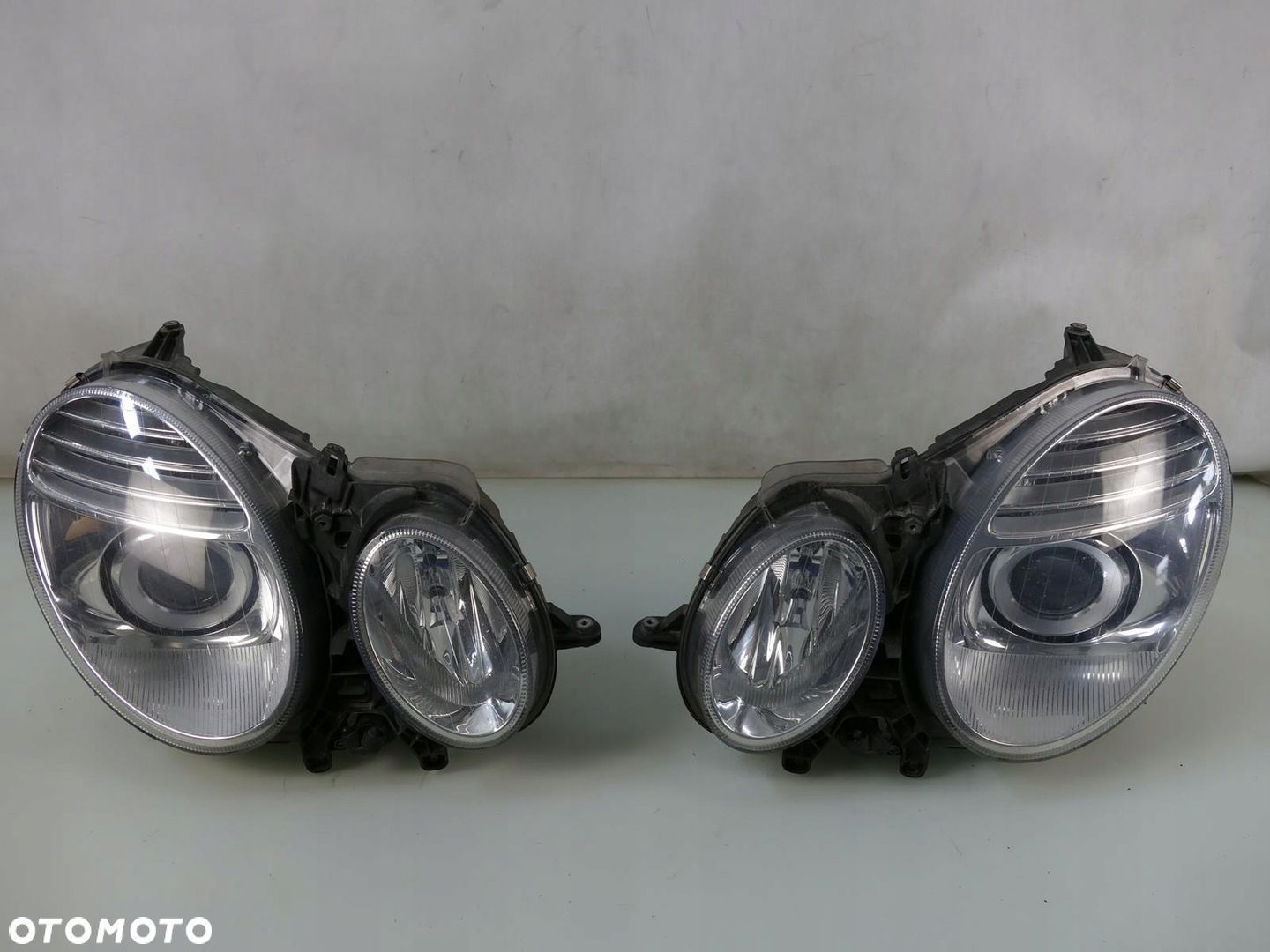 MERCEDES W211 LIFT LAMPA XENON SPRYSKIWACZ PRZÓD LAMPY PRZEDNIE KOMPLET - 1