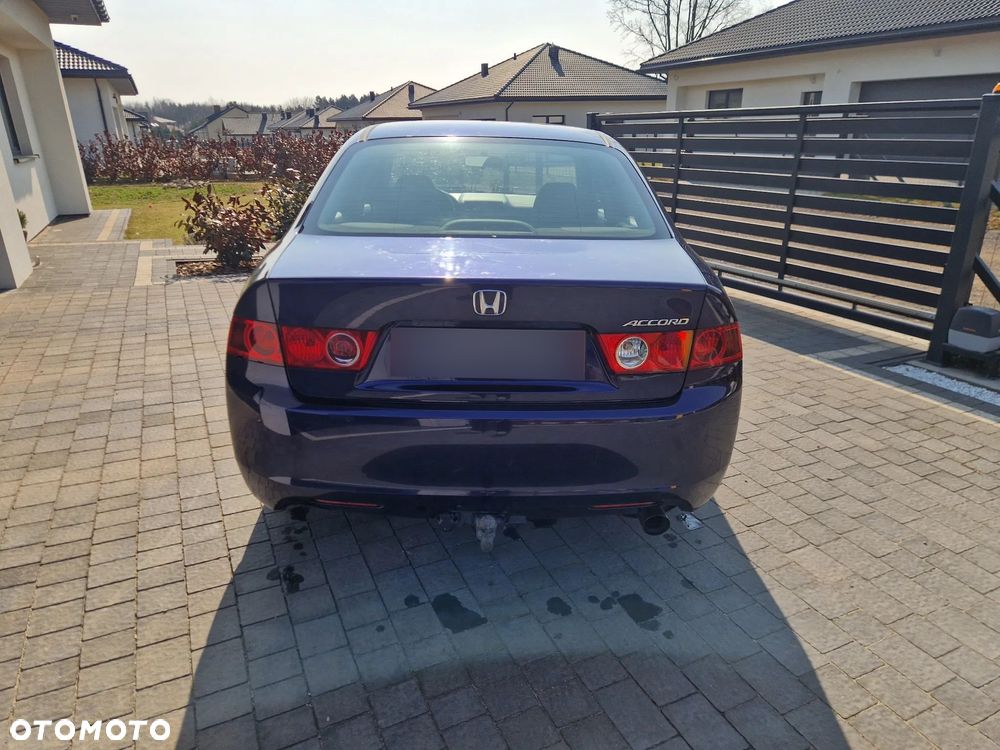Honda Accord 2.0 Executive - 5