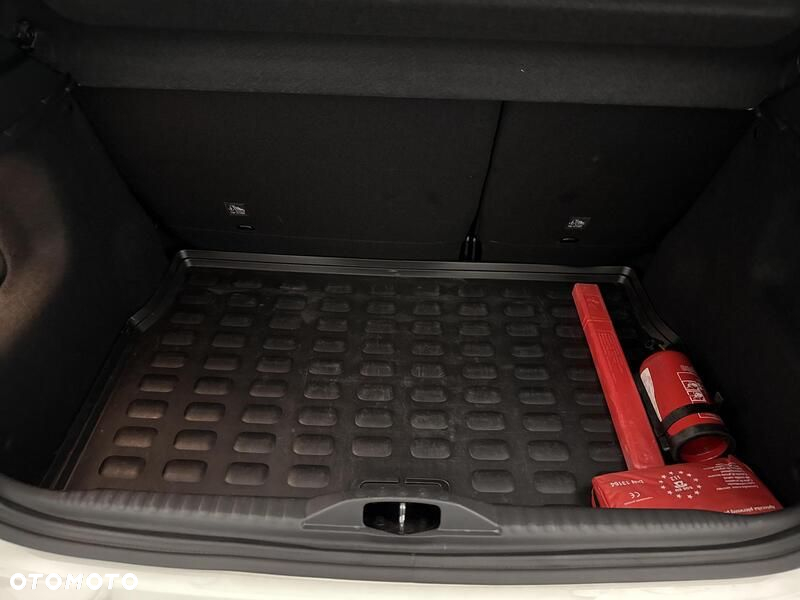 Citroën C3 1.2 PureTech Feel - 21