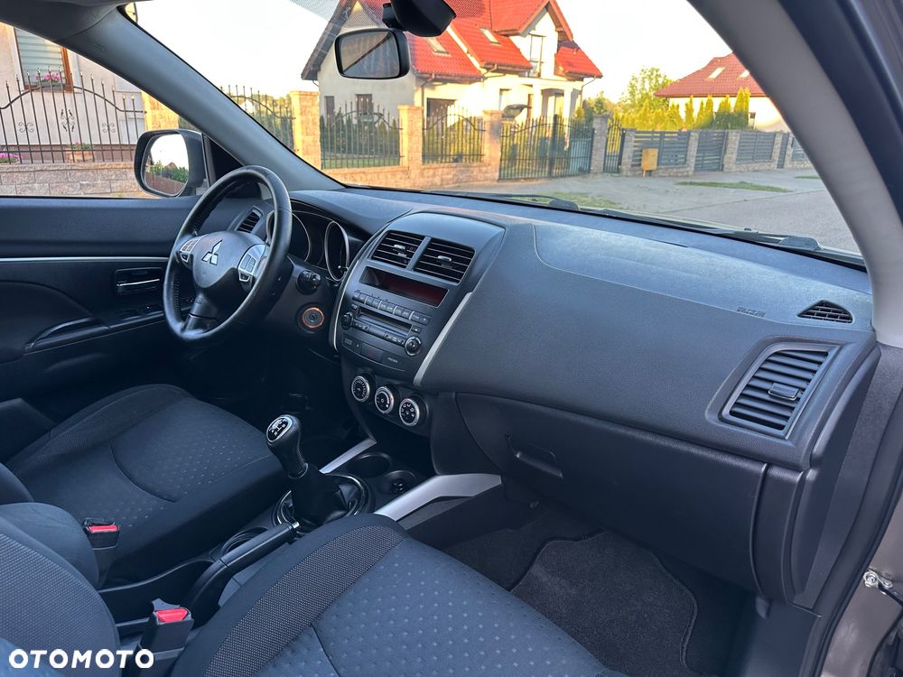 Mitsubishi ASX 1.6 Instyle AS&G - 14
